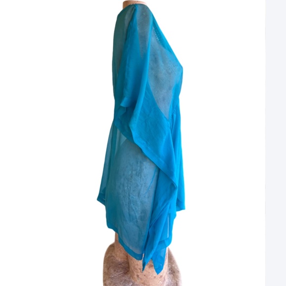 Turquoise Blue Transparent Kimono/Cover Up With Metallic Neckline Detail - Picture 4 of 8